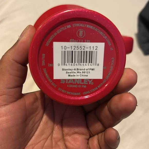 Stanley cup 40oz - Picture 3 of 7